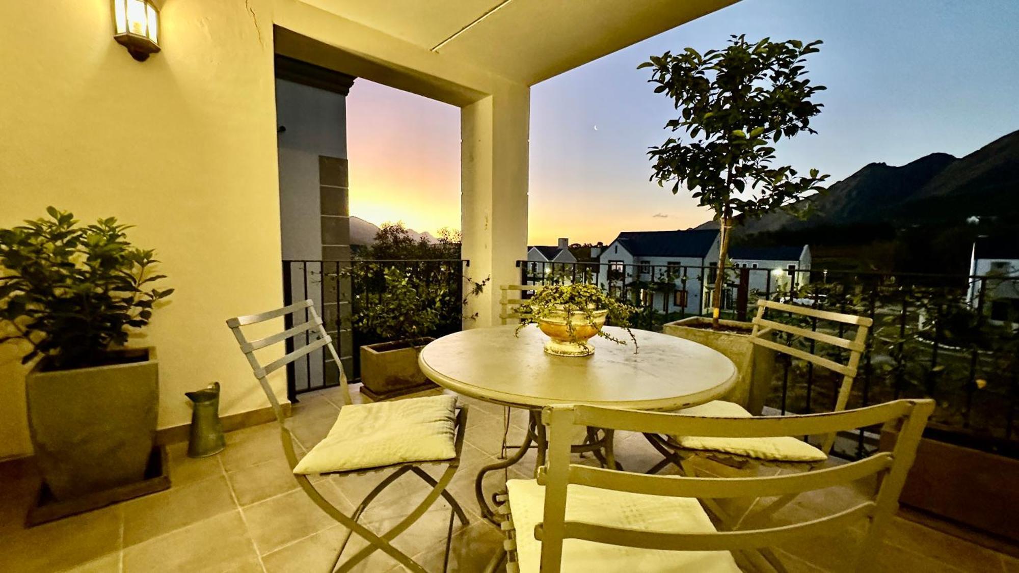 Le Bourgette Apartment *