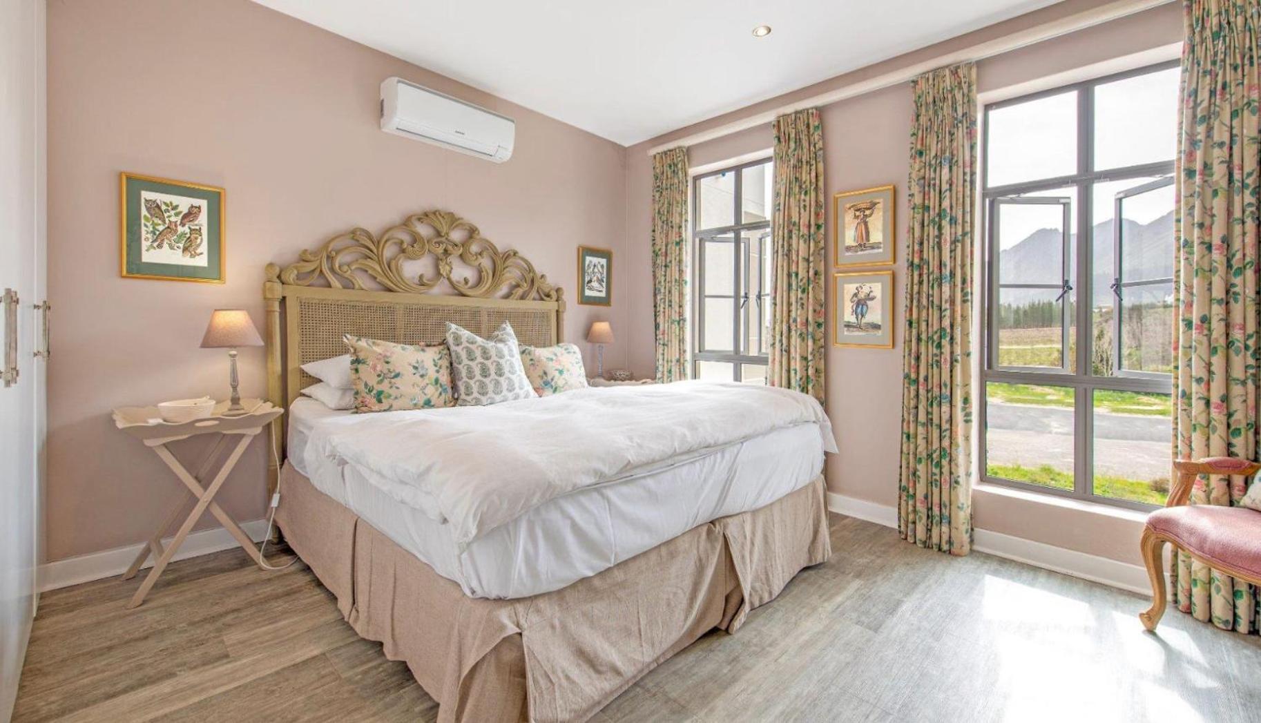 Le Bourgette Apartment *